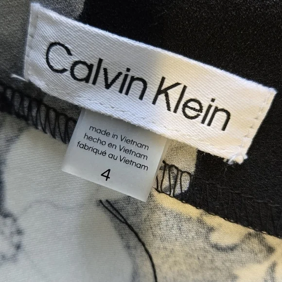 Calvin Klein Floral Sheath Dress Size 4 Black White Bell Sleeve Work Wedding NWT - Picture 5 of 9